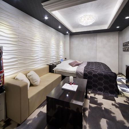 Jewel Hotel Luxury Modern (Adults Only) Miyoshi  Экстерьер фото