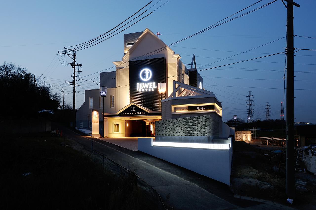 Jewel Hotel Luxury Modern (Adults Only) Miyoshi  Экстерьер фото